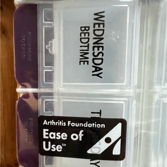 4-A-Day Weekly Pill Planner - Picture 3 of 4